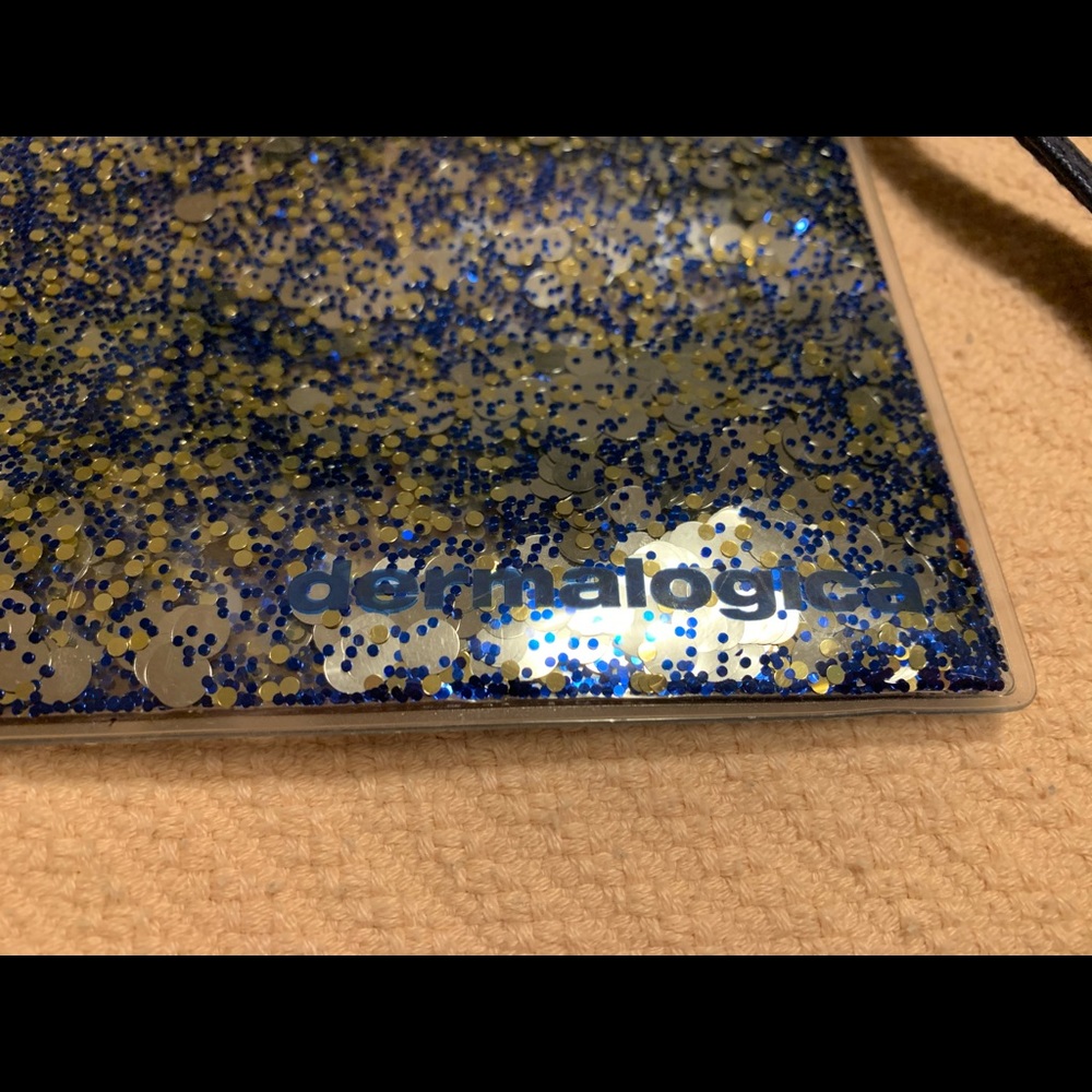 Dermalogica cosmetic bag